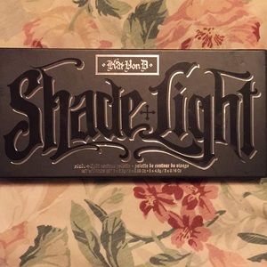 COPY - Authentic Kat Von D Contour Palette